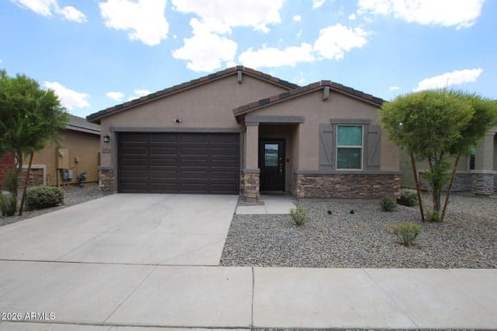 6765 W Southgate Avenue, Phoenix, AZ