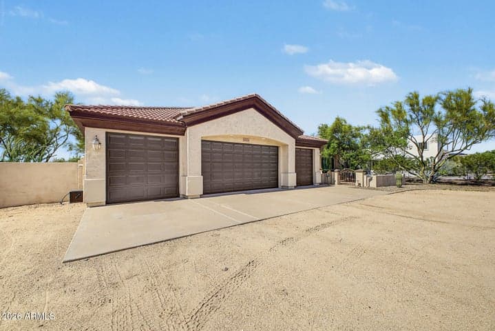 40406 N CENTRAL Avenue, Phoenix, AZ