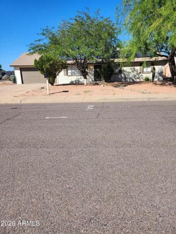 3630 E PARADISE Lane, Phoenix, AZ
