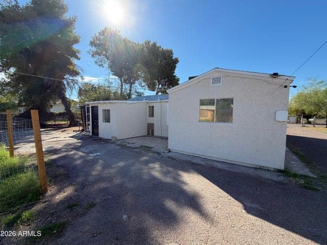 2230 W MORTEN Avenue, Phoenix, AZ