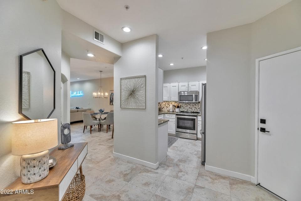 7021 E EARLL Drive 103, Scottsdale, AZ 85251 — photo 1 of 20