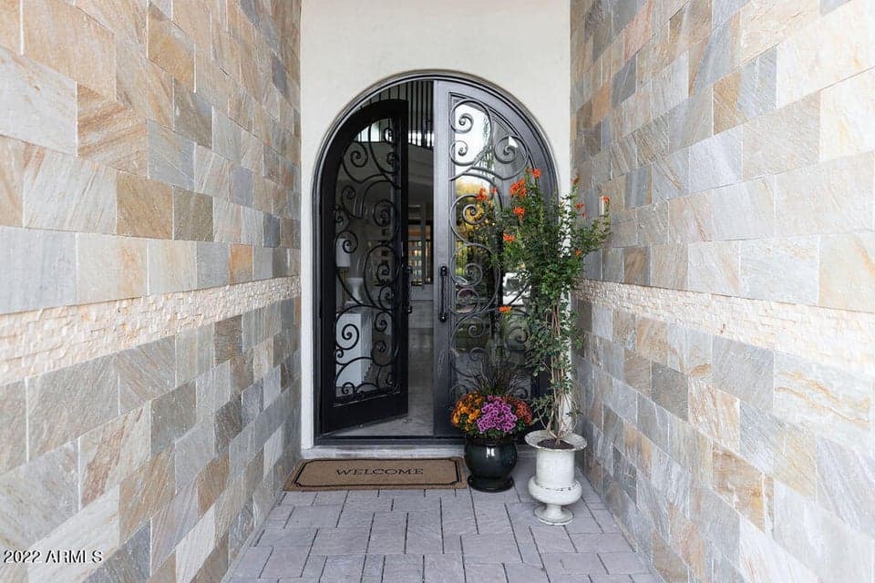7620 E Via De Corto Street, Scottsdale, AZ 85258 — photo 1 of 179