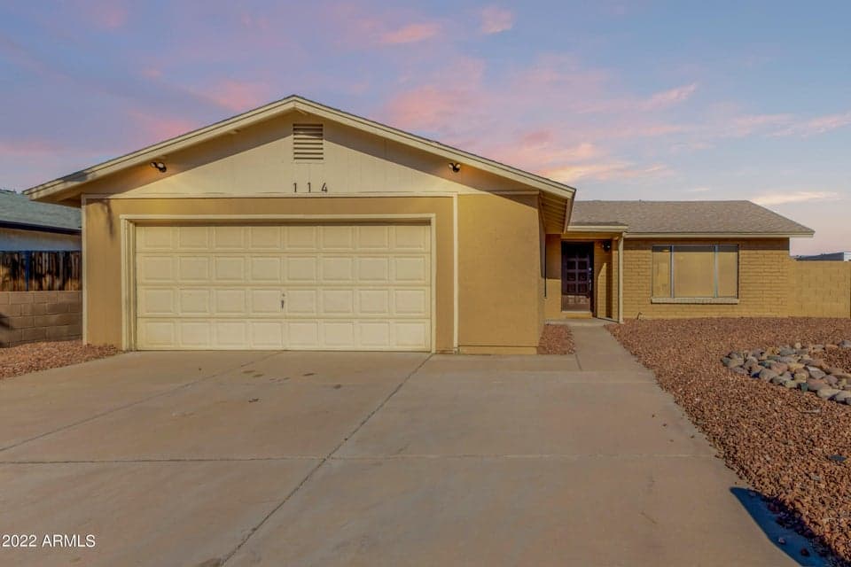 114 W HUNTER Street, Mesa, AZ 85201 — photo 1 of 62