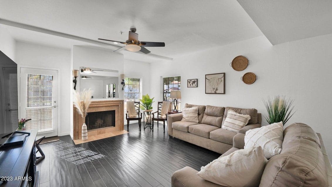 8300 E Via De Ventura 1018, Scottsdale, AZ 85258 — photo 1 of 31