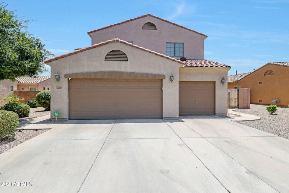 15941 W MAUNA LOA Lane, Surprise, AZ 85379 — photo 1 of 32