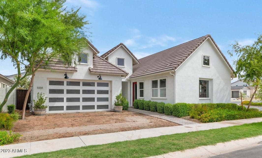 10118 E TESLA Avenue, Mesa, AZ 85212 — photo 1 of 27