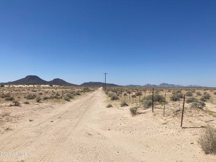 00 W Narramore Road -, Tonopah, AZ 85354 — photo 1 of 10