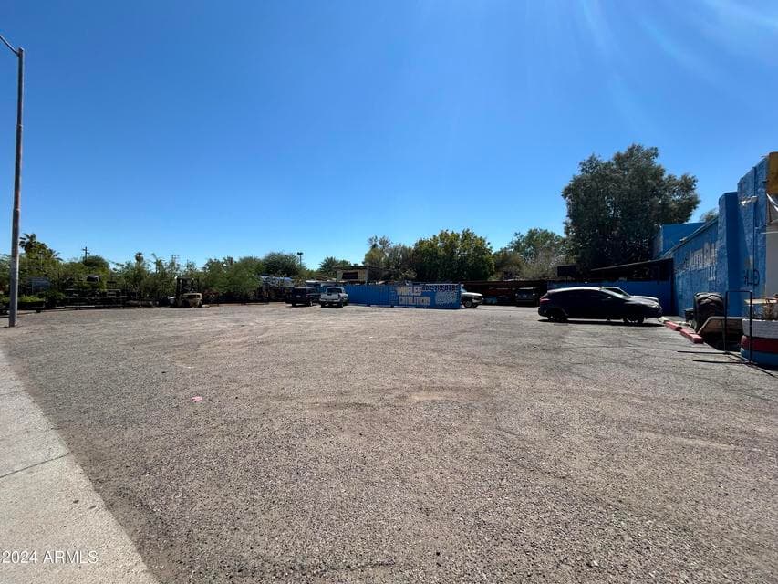 2725 E MCDOWELL Road 13, Phoenix, AZ 85008 — photo 1 of 5