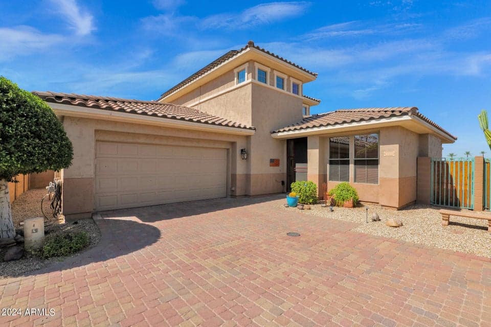13620 W CYPRESS Street, Goodyear, AZ 85395 — photo 1 of 39