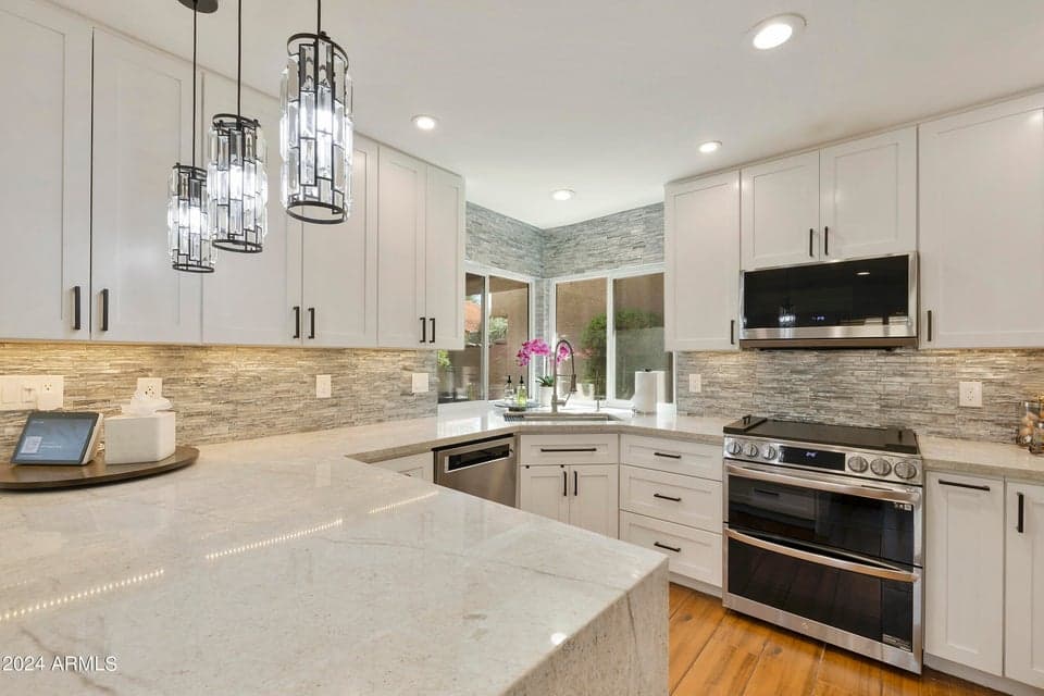 10065 E MISSION Lane, Scottsdale, AZ 85258 — photo 1 of 35