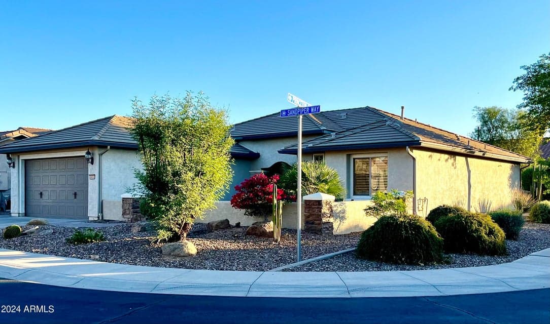 6431 W SANDPIPER Way, Florence, AZ 85132 — photo 1 of 43