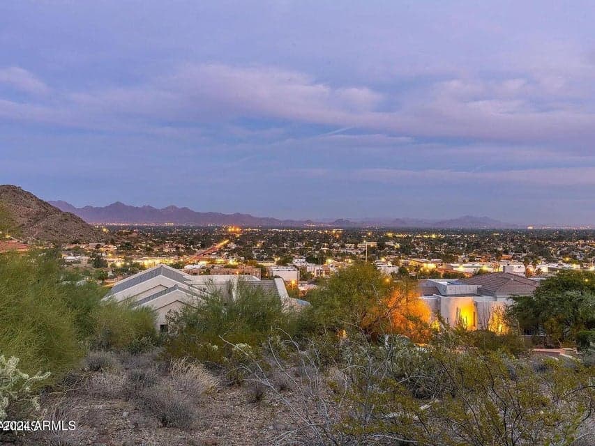 12846 N NANCY JANE Lane 4, Phoenix, AZ 85022 — photo 1 of 8