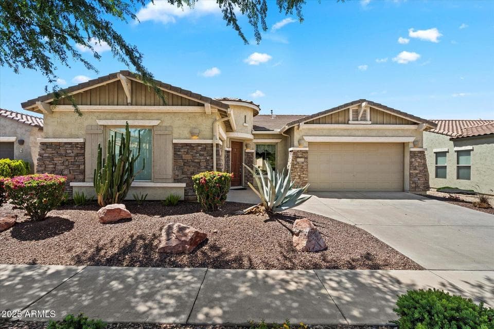 743 E TORREY PINES Place, Chandler, AZ 85249 — photo 1 of 33