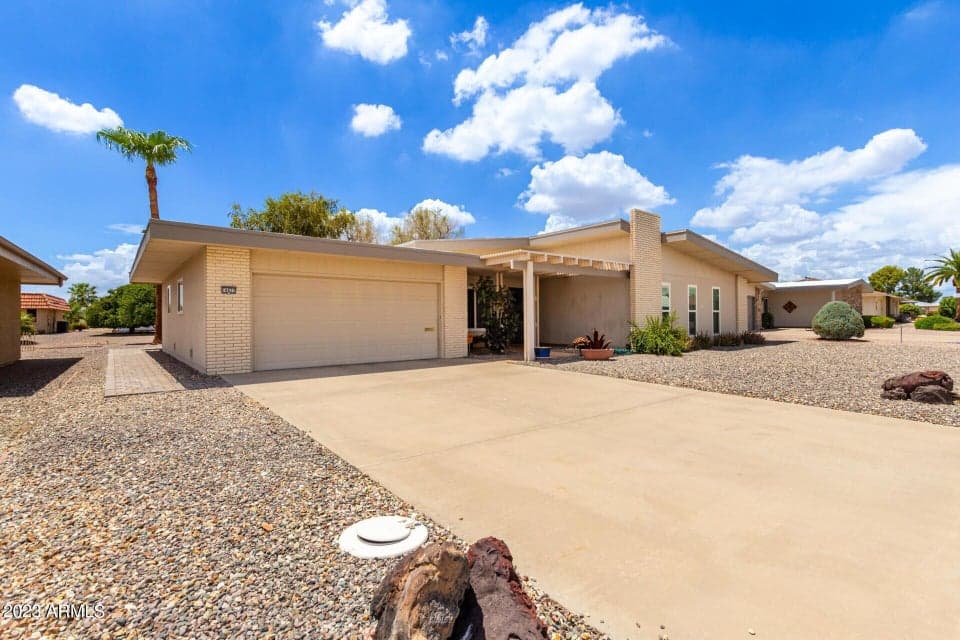 16622 N ORCHARD HILLS Drive, Sun City, AZ 85351 — photo 1 of 20