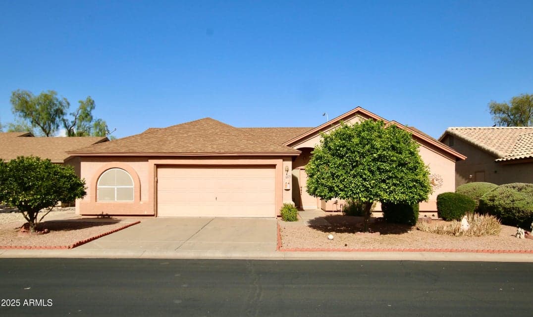 6973 S Oakmont Drive, Chandler, AZ 85249 — photo 1 of 43