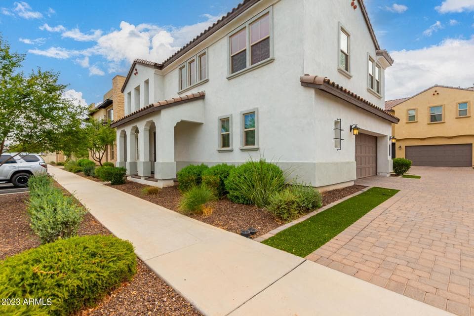 1954 S FOLLETT Way, Gilbert, AZ 85295 — photo 1 of 38