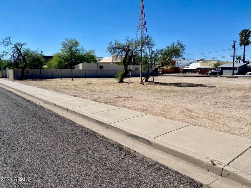377 N BAILEY Street '''-''', Florence, AZ 85132 — photo 1 of 5