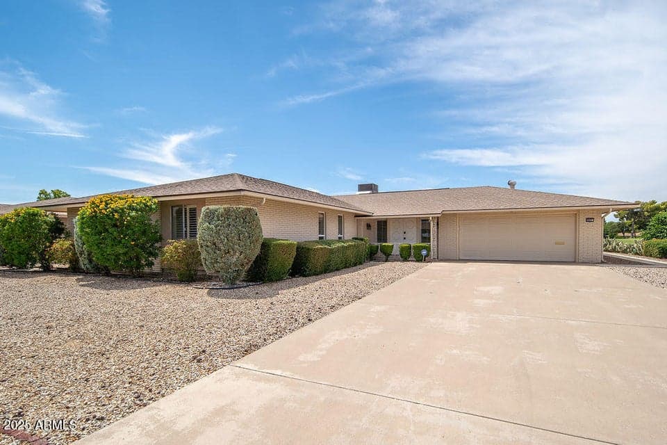 9605 W BRIARWOOD Circle, Sun City, AZ 85351 — photo 1 of 26