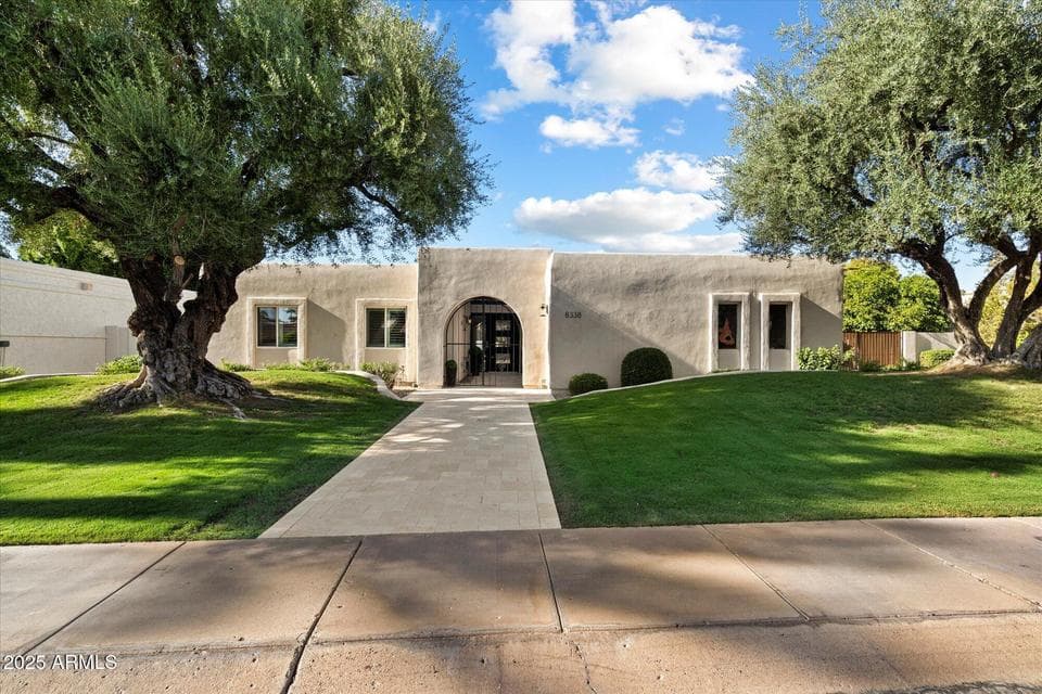 8338 E SAN RAFAEL Drive, Scottsdale, AZ 85258 — photo 1 of 26