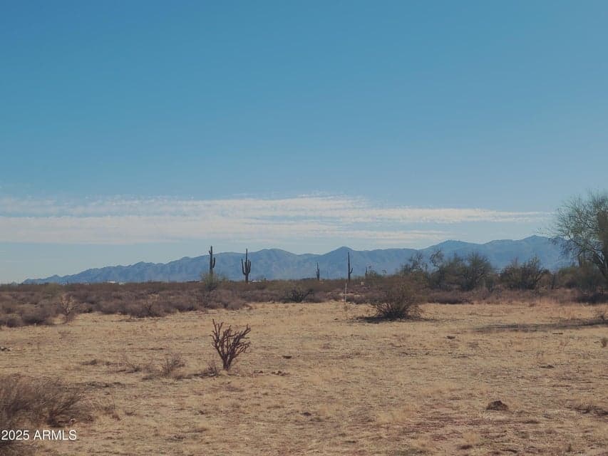1.174 acre N 255 Avenue '-', Wittmann, AZ 85361 — photo 1 of 2