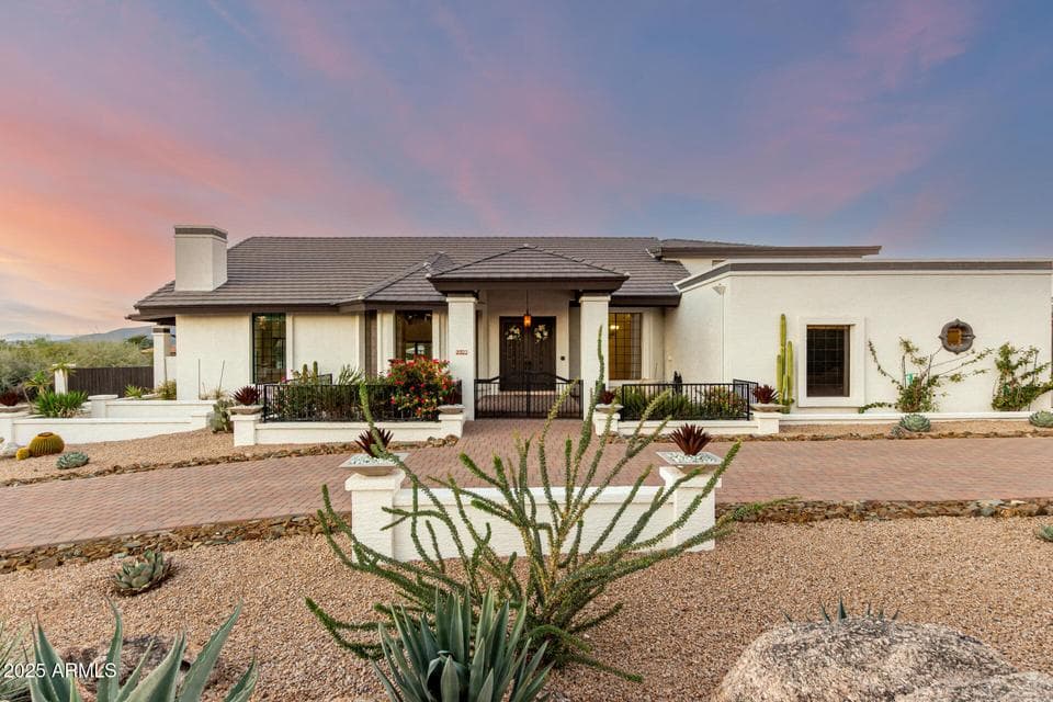 7390 E Stagecoach Pass, Carefree, AZ 85377 — photo 1 of 76