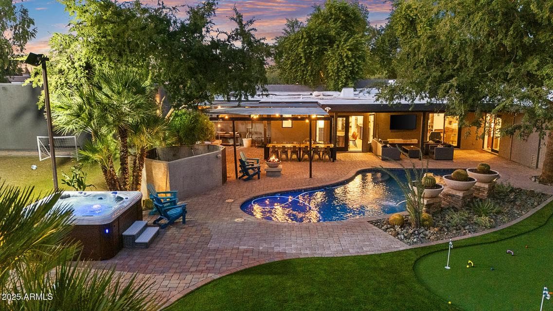 8433 E CHOLLA Street, Scottsdale, AZ 85260 — photo 1 of 29