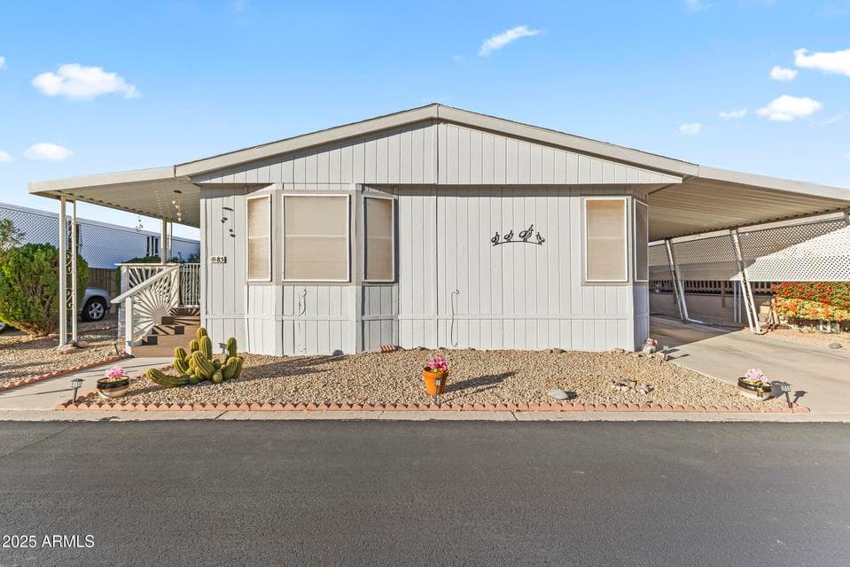 11596 W SIERRA DAWN Boulevard 85, Surprise, AZ 85378 — photo 1 of 38