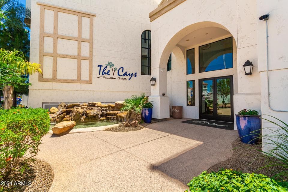 2511 W QUEEN CREEK Road 374, Chandler, AZ 85248 — photo 1 of 60
