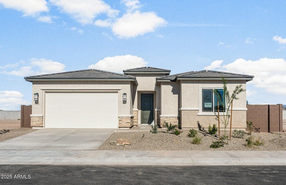 2466 E Stuffed Olive Avenue, San Tan Valley, AZ 85140 — photo 1 of 29