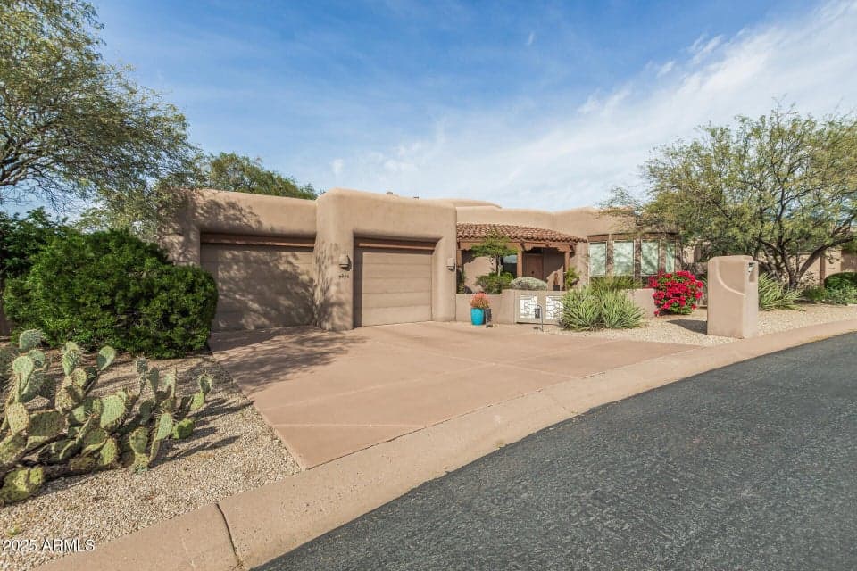 7872 E Thorntree Drive, Scottsdale, AZ 85266 — photo 1 of 47