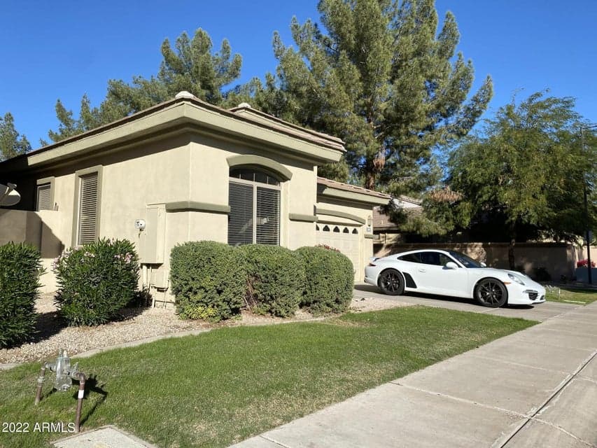2042 W PERIWINKLE Way, Chandler, AZ 85248 — photo 1 of 36