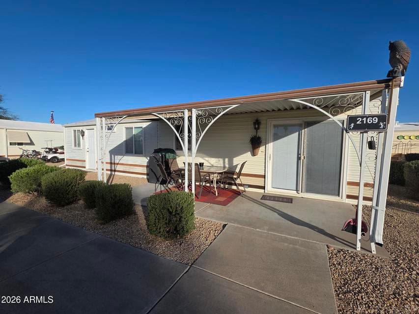 17200 W BELL Road 2169, Surprise, AZ 85374 — photo 1 of 25