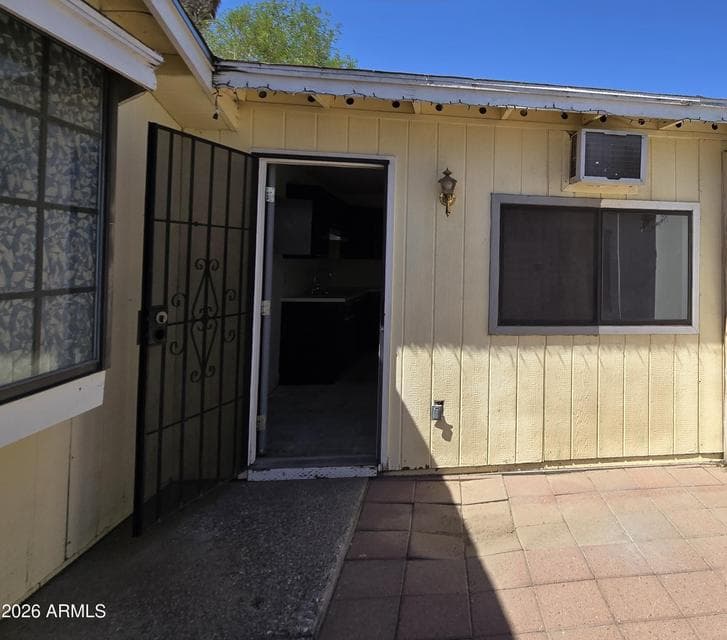 2634 N 29TH Place Apt 2, Phoenix, AZ 85008 — photo 1 of 6