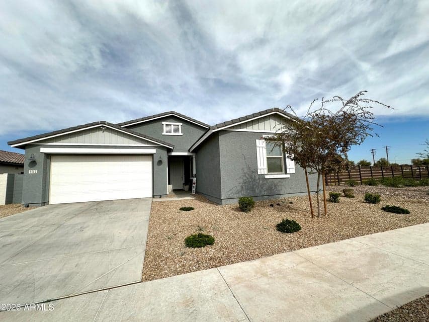 5512 W Thurman: Blt: 2024 / 2622 sqft / 8,450 sqft lot