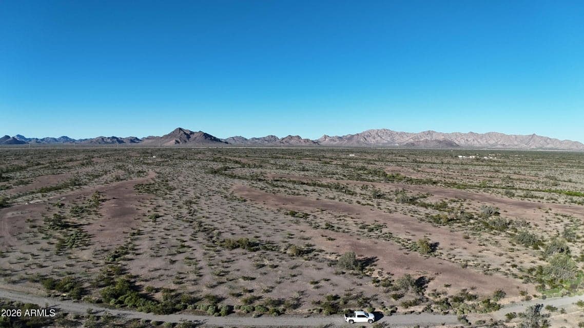 409XX W Northern Avenue Parcel 2, Tonopah, AZ 85354 — photo 1 of 7