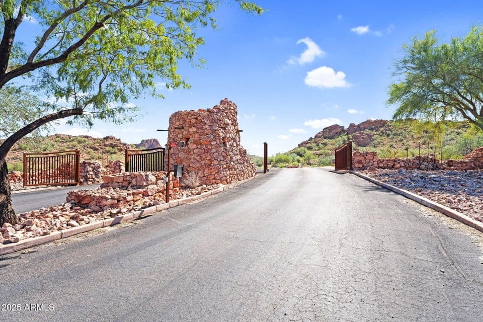 26623 N EL PEDREGAL Circle 3, Queen Creek, AZ 85144 — photo 1 of 28