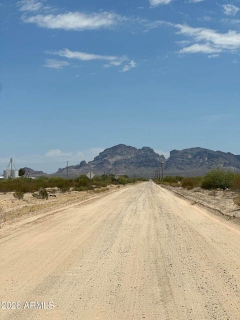 0 W Buckeye Road 31, Tonopah, AZ 85354 — photo 1 of 6