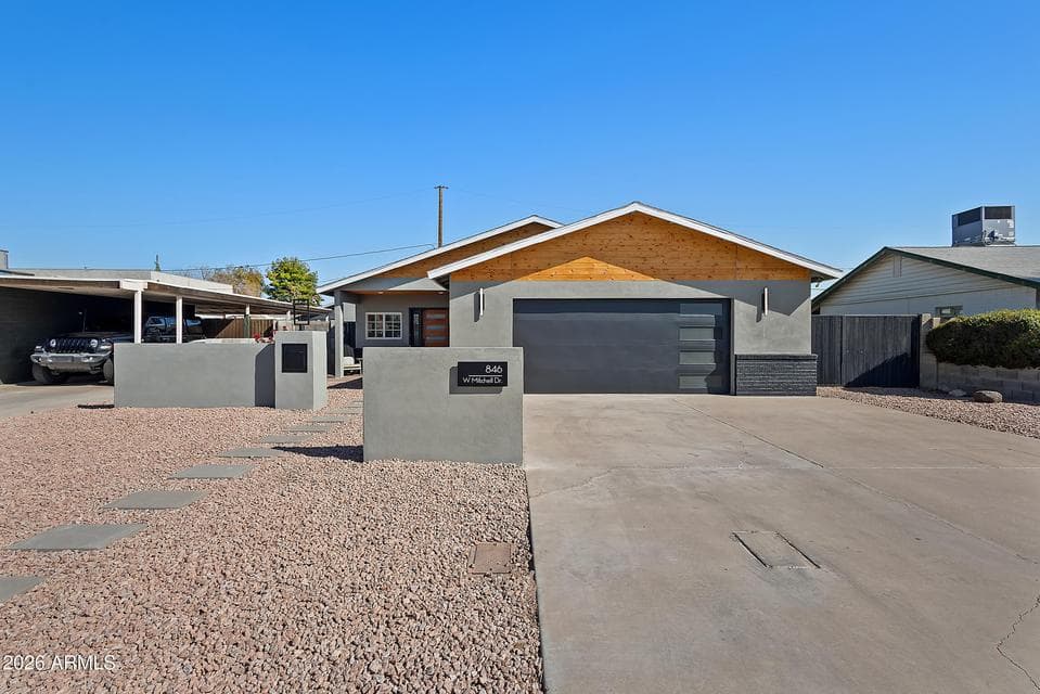 846 W MITCHELL Drive, Phoenix, AZ 85013 — photo 1 of 30