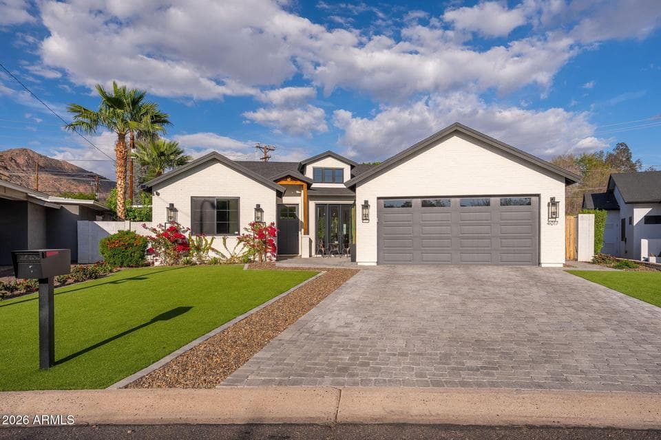 4017 N 49TH Place, Phoenix, AZ 85018 — photo 1 of 36