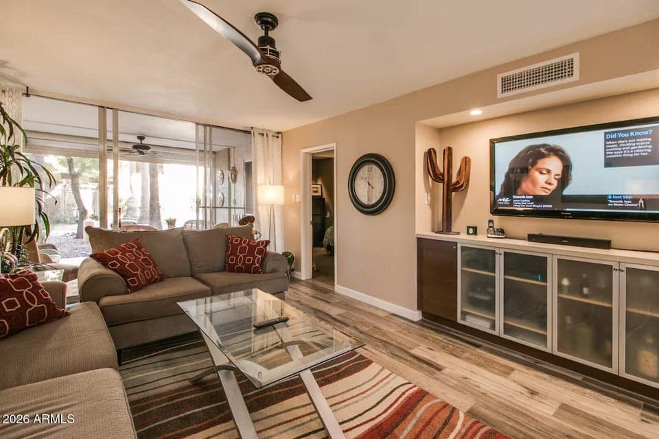 7625 E CAMELBACK Road B133, Scottsdale, AZ 85251 — photo 1 of 30