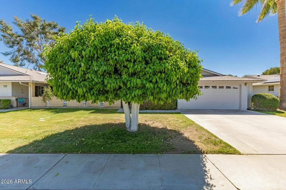 10731 W SALEM Drive, Sun City, AZ 85351 — photo 1 of 31