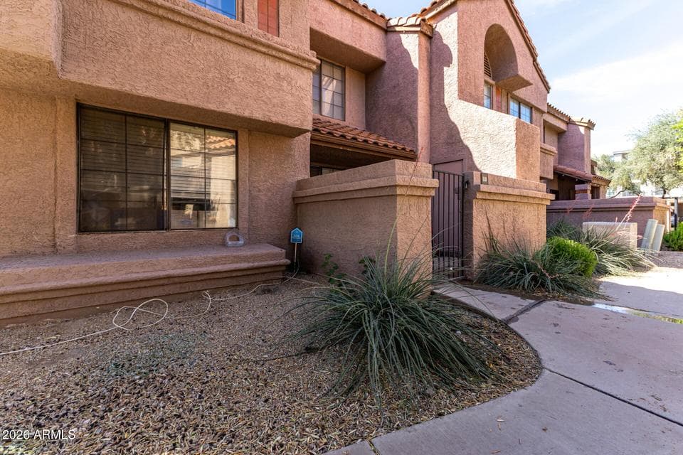 925 N COLLEGE Avenue G126, Tempe, AZ 85288 — photo 1 of 26
