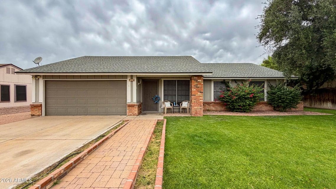 928 E Hope Street, Mesa, AZ 85203 — photo 1 of 47