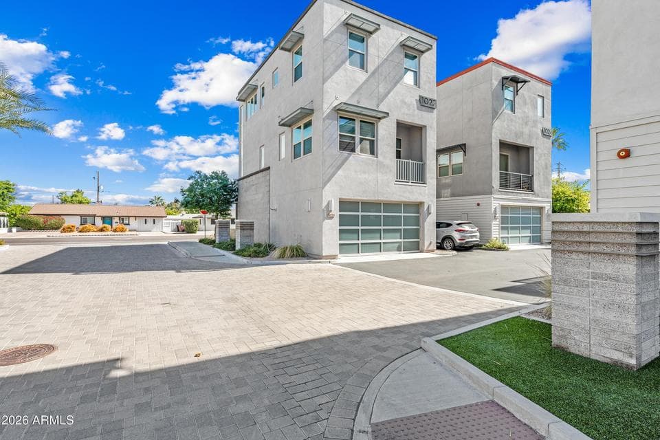 3510 N Miller Road 1023, Scottsdale, AZ 85251 — photo 1 of 33