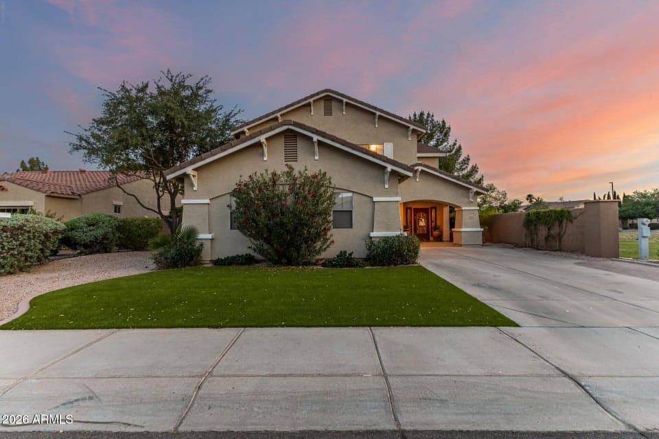 1271 E CANYON CREEK Drive, Gilbert, AZ 85296 — photo 1 of 69