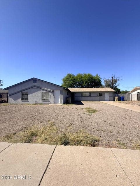 6124 W OREGON Avenue, Glendale, AZ 85301 — photo 1 of 34