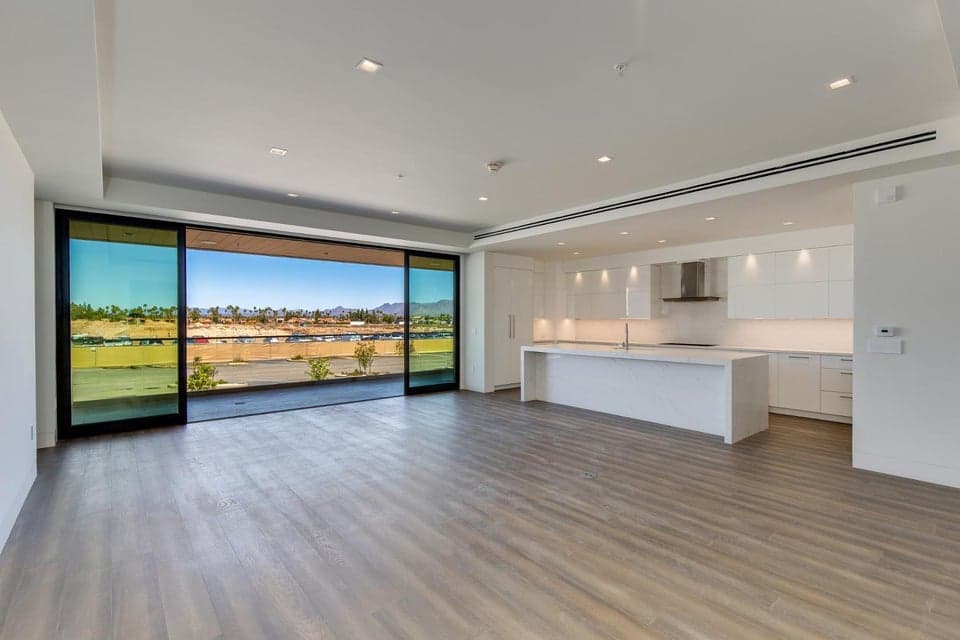 6587 N Palmeraie Boulevard 2011, Paradise Valley, AZ 85253 — photo 1 of 33