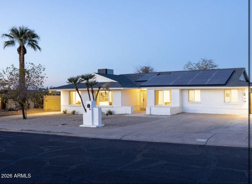 2442 E CLAIRE Drive, Phoenix, AZ 85032 — photo 1 of 8
