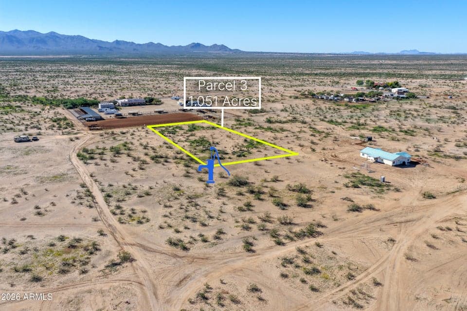 3 239th Avenue -, Wittmann, AZ 85361 — photo 1 of 19