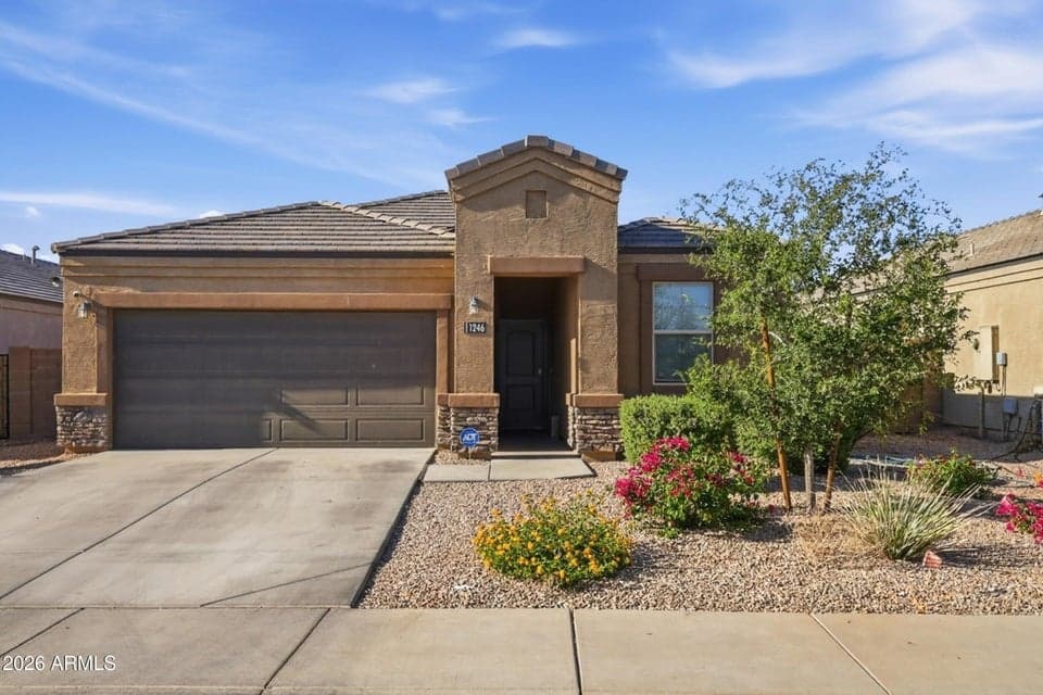 1246 E ELAINE Street, Casa Grande, AZ 85122 — photo 1 of 14